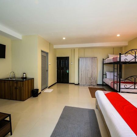 Oyo 118 Beach Walk Stay Patong Ngoại thất bức ảnh