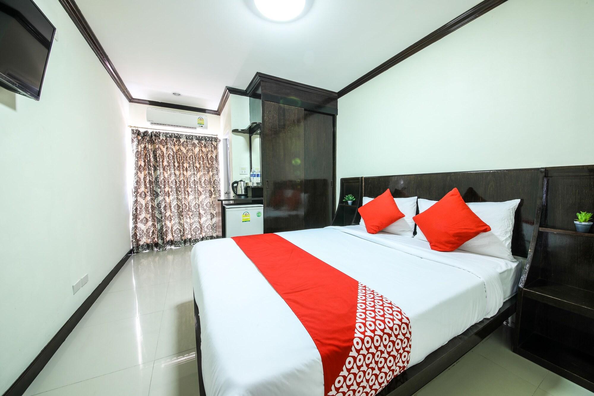 Oyo 118 Beach Walk Stay Patong Ngoại thất bức ảnh